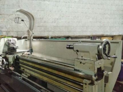 Manual Lathe
